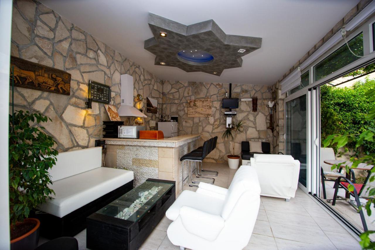 Mejic Apartments Котор Екстериор снимка