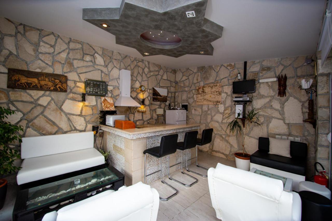 Mejic Apartments Котор Екстериор снимка