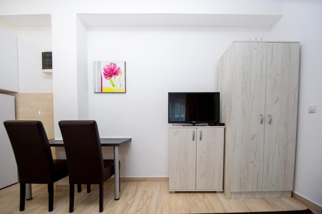 Mejic Apartments Котор Екстериор снимка