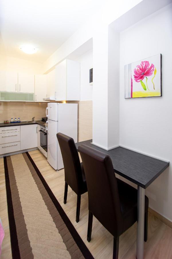 Mejic Apartments Котор Екстериор снимка