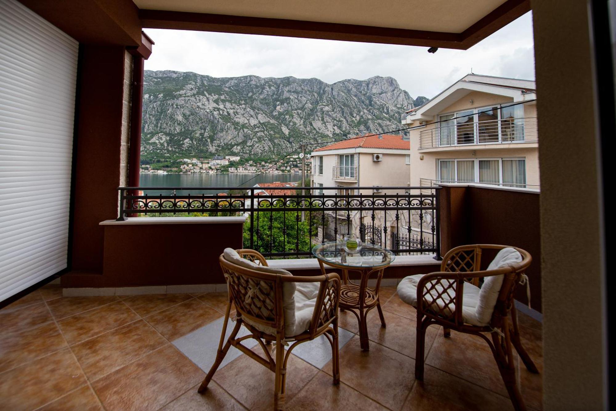Mejic Apartments Котор Екстериор снимка