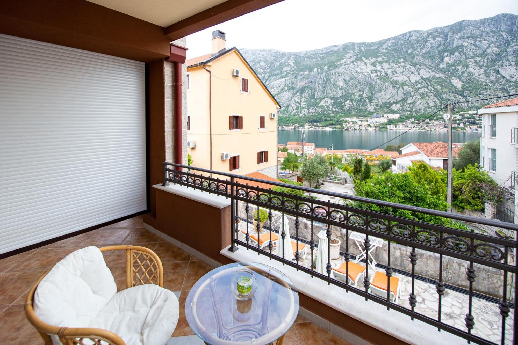 Mejic Apartments Котор Екстериор снимка